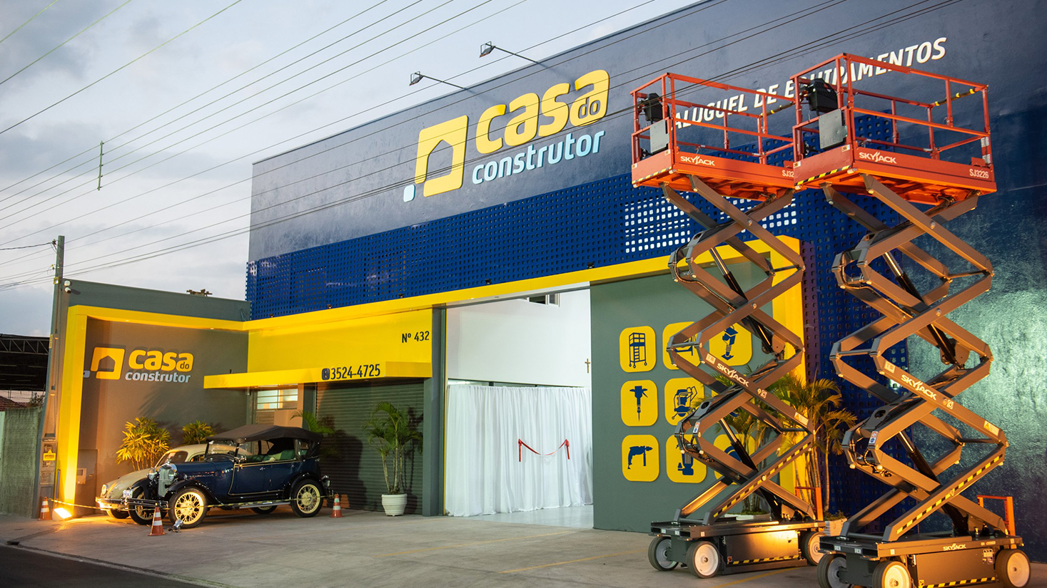 Casa do Construtor acelera expansão internacional com novas lojas de locação de equipamentos 